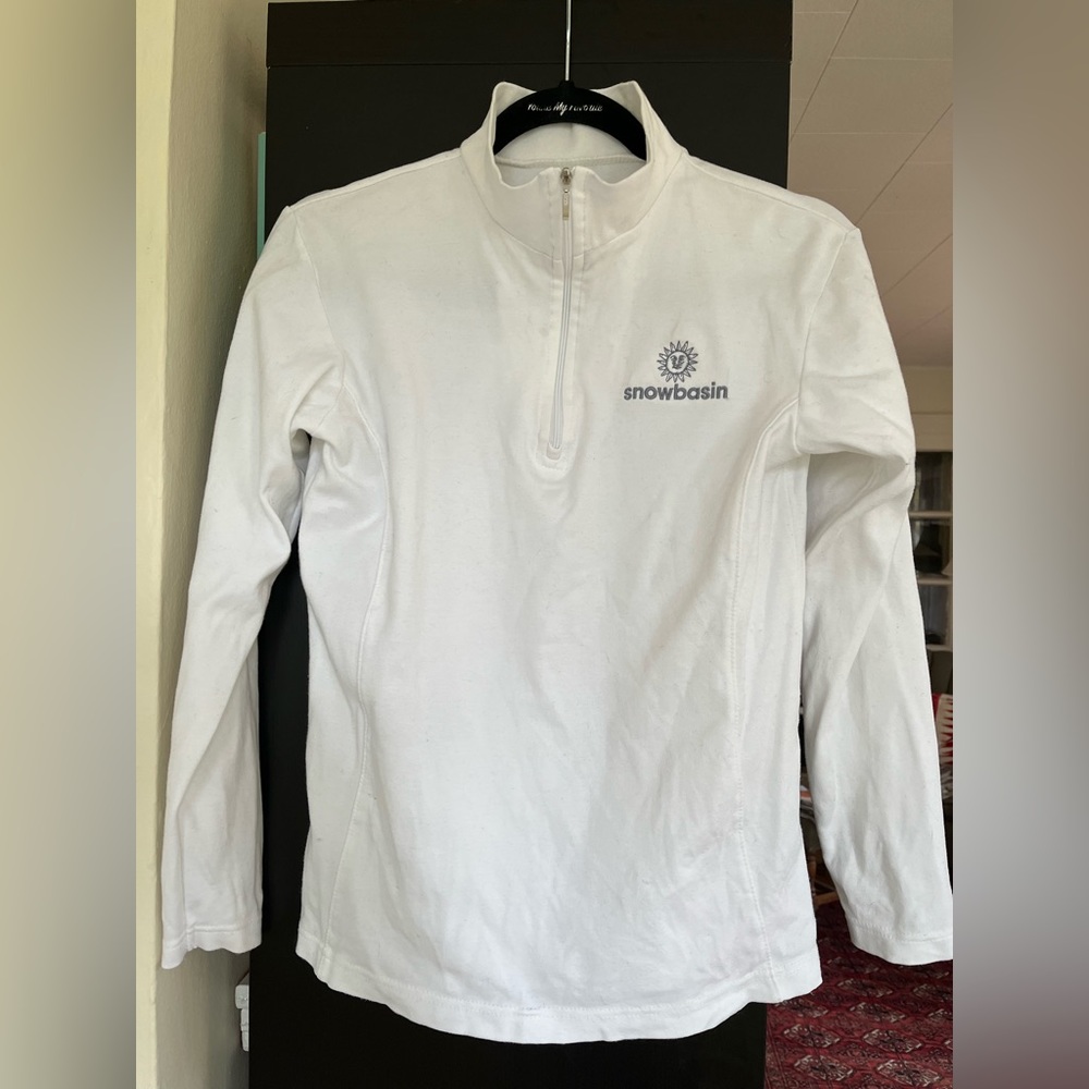 Long sleeved Half -Zip shirt